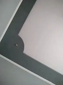 Snapshot of Mumuska chatting on 09.28.25 Mumuska online show from 09.28.25