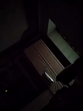 Snapshot of Mumuska chatting on 10.19.25 Mumuska online show from 10.19.25