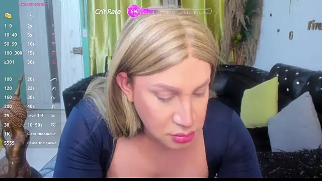 Snapshot of BarbieStyled chatting on 01.28.25 BarbieStyled online show from 01.28.25