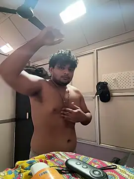 Snapshot of Kira_1413 chatting on 03.27.26 Kira 1413 online show from 03.27.26