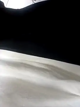 Snapshot of cherlebrow chatting on 02.24.26 cherlebrow online show from 02.24.26