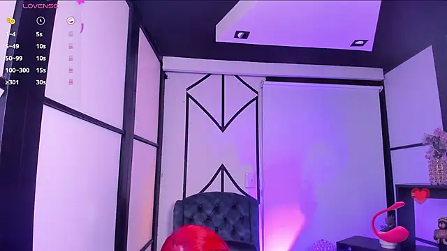 NahomiRichards  online show from 12.23.25