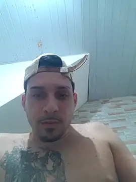 Snapshot of branquintatto chatting on 11.20.25 branquintatto online show from 11.20.25