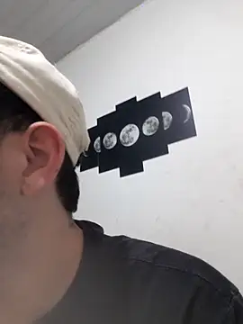 Snapshot of branquintatto chatting on 11.23.25 branquintatto online show from 11.23.25