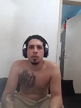 Snapshot of branquintatto chatting on 12.02.25 branquintatto online show from 12.02.25