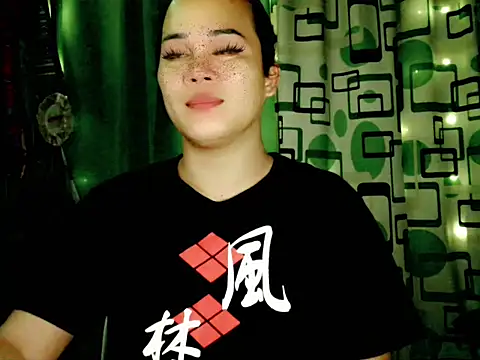 Snapshot of urdreamgirljacky chatting on 11.16.25 urdreamgirljacky online show from 11.16.25