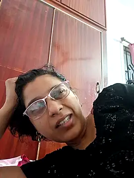 thanusi 2 online show from 11.22.25