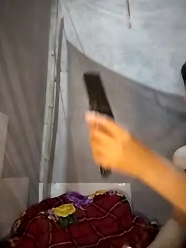 LinhNa999 online show from 09.10.25