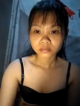 LinhNa999 online show from 09.21.25