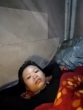 LinhNa999 online show from 02.08.26