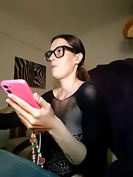 Snapshot of Mila_Luciphya chatting on 12.02.25 Mila Luciphya online show from 12.02.25