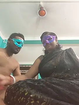 Snapshot of Indian__coupel999 chatting on 05.22.26 Indian coupel999 online show from 05.22.26