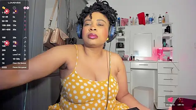 LiloTorontoo online show from 03.13.26