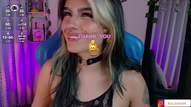 Snapshot of blue_kitten chatting on 01.10.26 blue kitten online show from 01.10.26