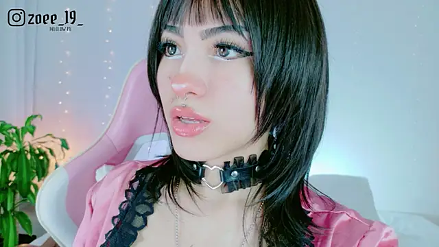 cuteezoe online show from 05.02.26