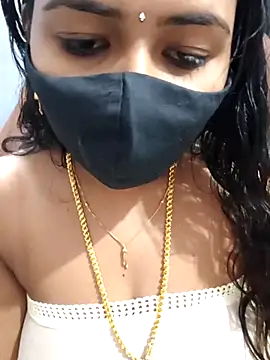 Snapshot of Tamil_Lotus chatting on 12.21.25 Tamil Lotus online show from 12.21.25