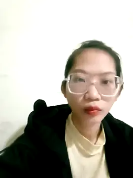 Snapshot of Joywhar chatting on 12.01.25 Joywhar online show from 12.01.25