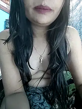 Snapshot of Vaani_Actress chatting on 11.02.25 Vaani Actress online show from 11.02.25