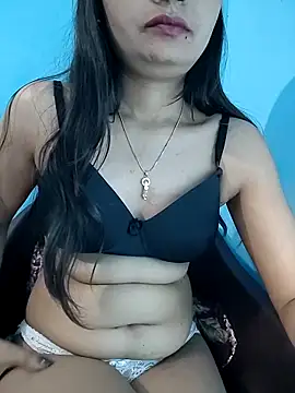 Snapshot of Vaani_Actress chatting on 11.23.25 Vaani Actress online show from 11.23.25