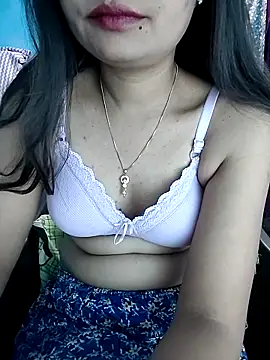 Snapshot of Vaani_Actress chatting on 11.26.25 Vaani Actress online show from 11.26.25