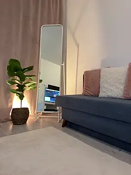 Sandra Jo online show from 10.27.25