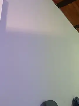 Snapshot of LiaCollings chatting on 09.17.25 LiaCollings online show from 09.17.25