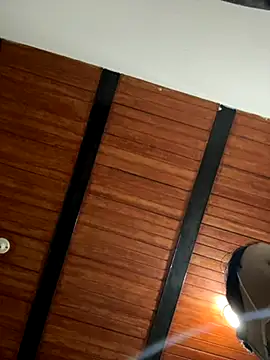 Snapshot of LiaCollings chatting on 11.06.25 LiaCollings online show from 11.06.25