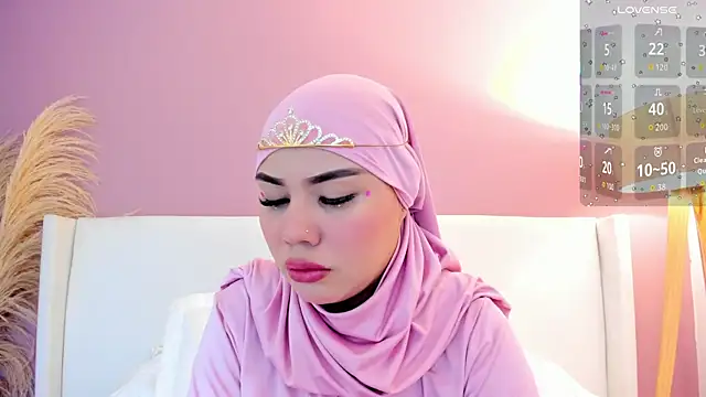 Snapshot of _Saandy chatting on 06.20.26 Saandy online show from 06.20.26