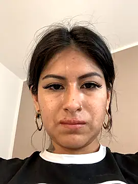 Snapshot of mrskarmaa chatting on 11.14.25 mrskarmaa online show from 11.14.25