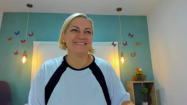 Heidy milf online show from 10.08.25