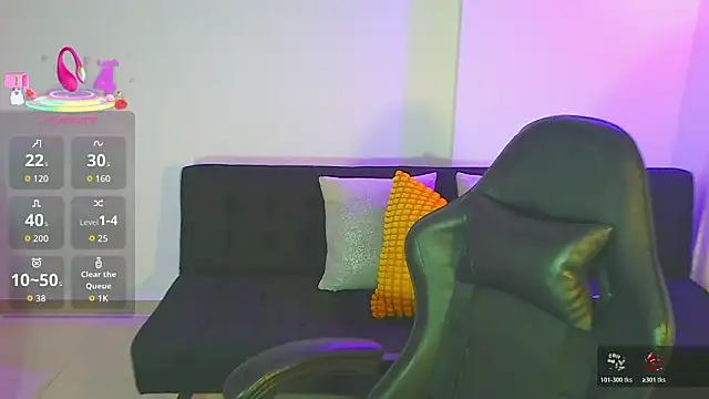 Snapshot of Yulienneg chatting on 02.15.26 Yulienneg online show from 02.15.26