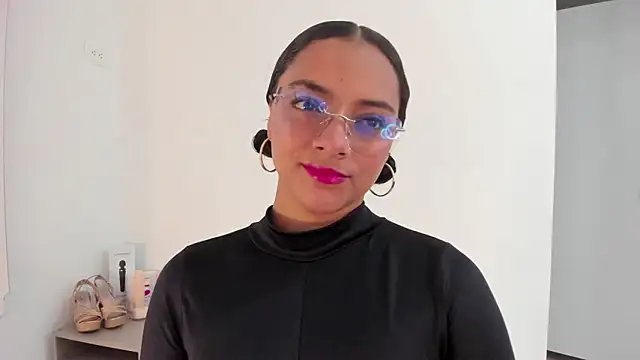 Snapshot of Angellit_Afrodita_ chatting on 11.26.25 Angellit Afrodita online show from 11.26.25