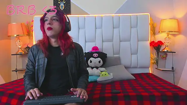 MilkWhore1 online show from 09.15.25