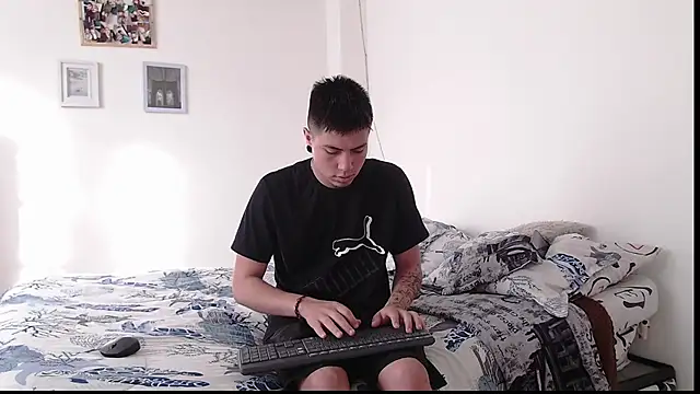 Snapshot of Sweet_paradisex chatting on 09.22.25 Sweet paradisex online show from 09.22.25