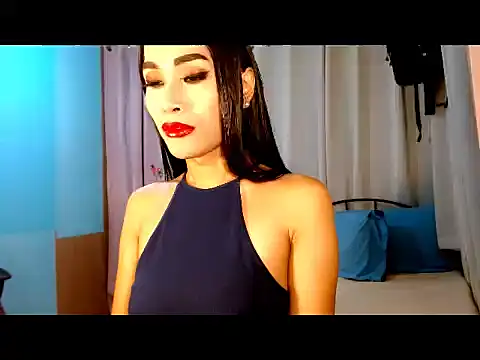 Snapshot of RomanticPearlTS chatting on 10.07.25 RomanticPearlTS online show from 10.07.25