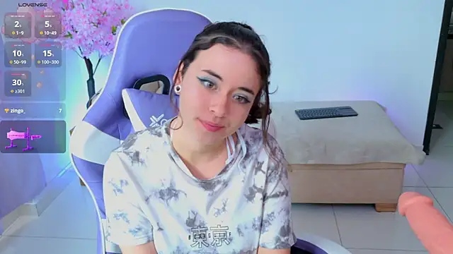 Mia wee online show from 05.09.26