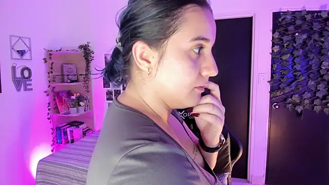 Snapshot of Lana_Herondale chatting on 11.26.25 Lana Herondale online show from 11.26.25