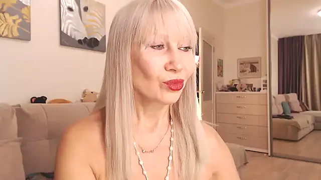 Snapshot of AlisaDeluxe chatting on 01.07.26 AlisaDeluxe online show from 01.07.26