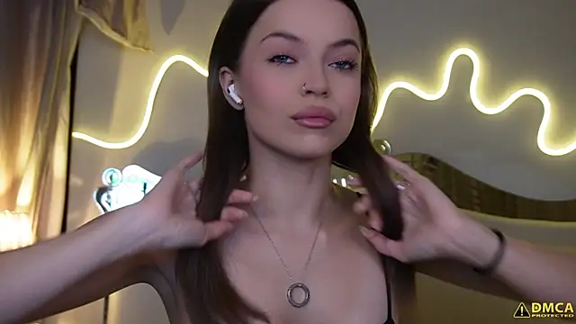 kellypeachcake online show from 12.02.25