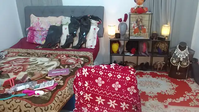 LustfullVelindaks online show from 12.22.25