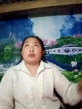 PhamPhung online show from 01.15.26