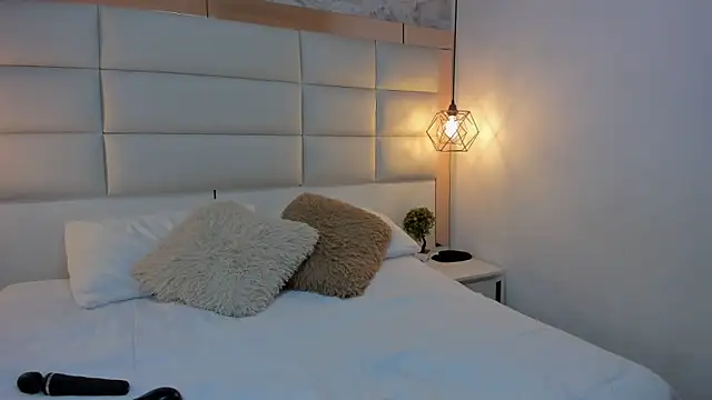 Dali collin online show from 10.28.25