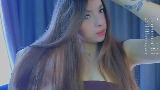 Snapshot of VirginiaHouston chatting on 09.26.25 VirginiaHouston online show from 09.26.25