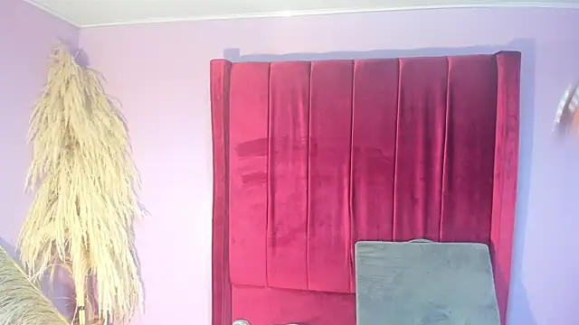 sienna glow online show from 10.31.25