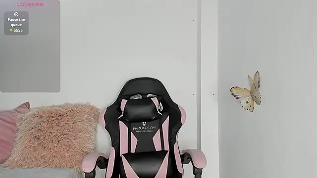 mari-ross online show from 03.10.26