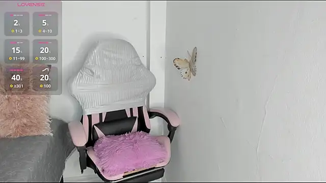 mari-ross online show from 07.10.26