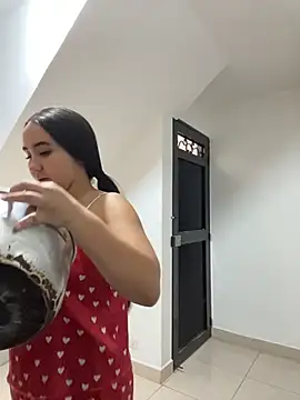 julieta rosee online show from 06.27.26