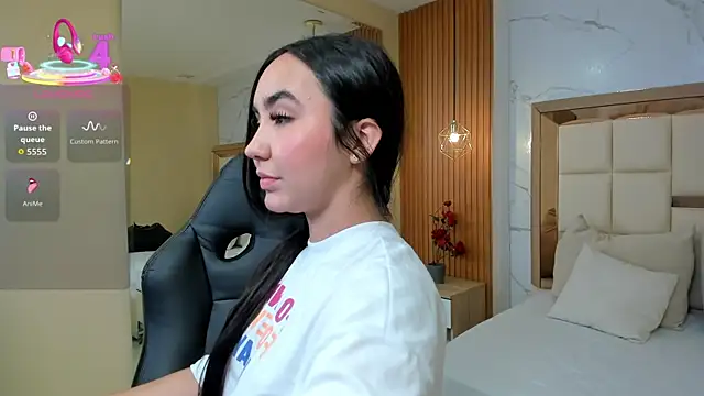 julieta rosee online show from 07.14.26