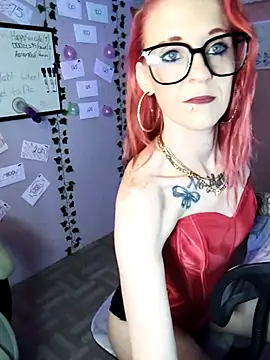 Purple2StayThnxx online show from 11.23.25