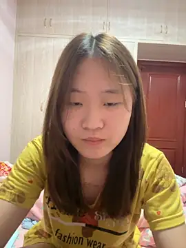 Snapshot of CoCo-s chatting on 09.14.25 CoCo-s online show from 09.14.25